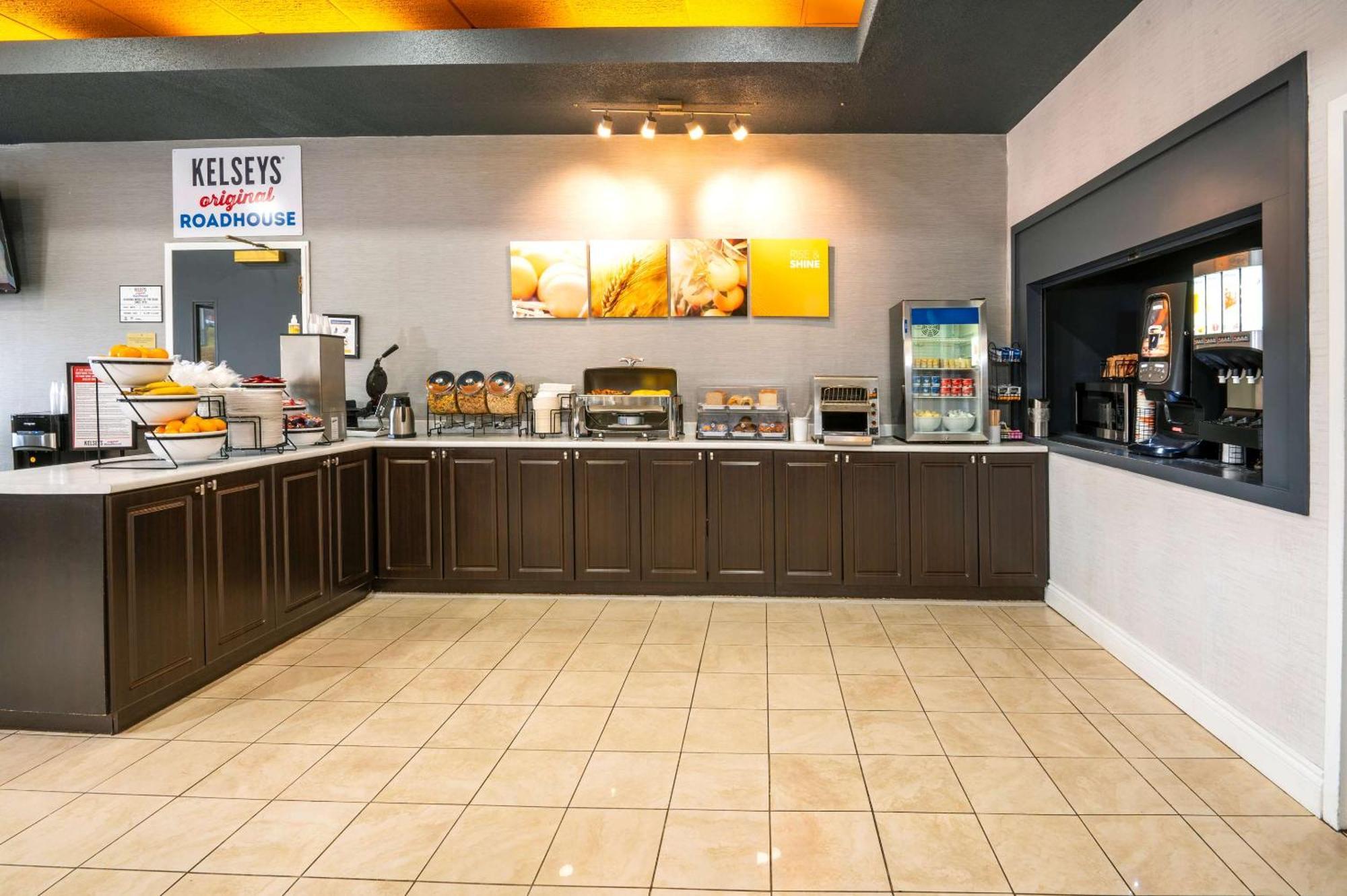 Comfort Hotel & Suites Peterborough Exteriör bild
